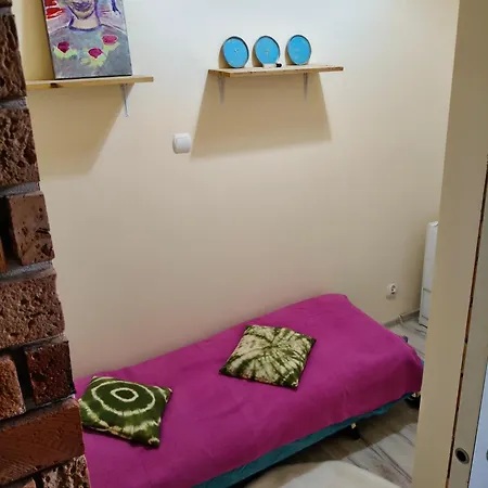 Przytulne Mieszkanie W 150- Letnim Palacu Apartmán